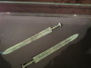Epées en bronze   